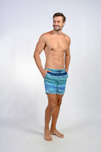 Swim shorts with inside boxer