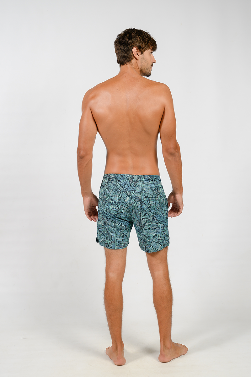 Swim shorts with inside boxer