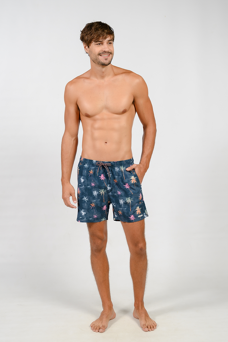 Swim shorts with inside boxer