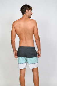 Men's 4-way stretch shorts with full boxer lining inside